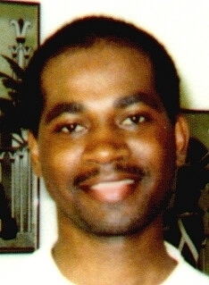 Date this hard body United States man Paul from Cincinnati US13301