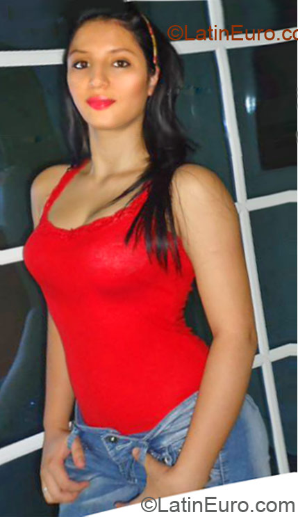 Date this beautiful Colombia girl Diana marcela n from Cali Valle CO10779