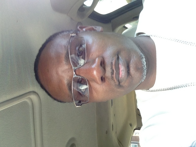 Date this voluptuous United States man Goode3000 from Greensboro US13329