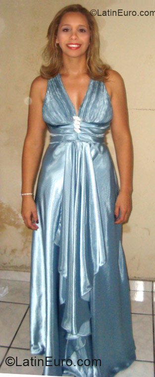 Date this sultry Brazil girl JAMILLE from Ipira BR6898