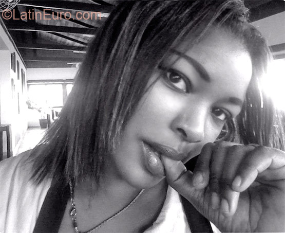 Date this fun Brazil girl Michele from Cananeia BR6912