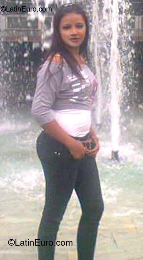 Date this georgeous Colombia girl Mileth from Sincelejo CO11014