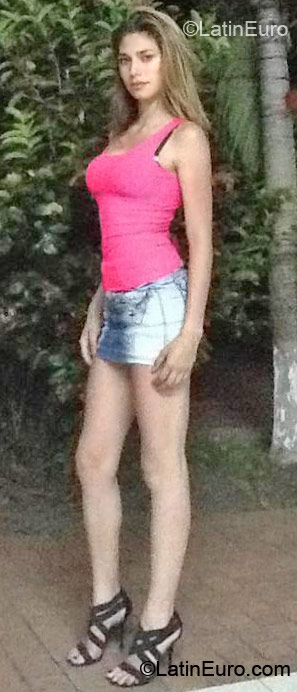 Date this athletic Colombia girl Luz from Bogota CO11018