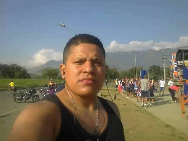 Date this hot Colombia man Jhon fredy salc from Medellin CO11036