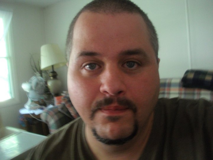 Date this attractive United States man Livefree18202ya from Syracuse US13484