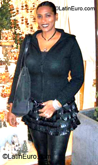 Date this funny Brazil girl Marcia from Salvador BR7031