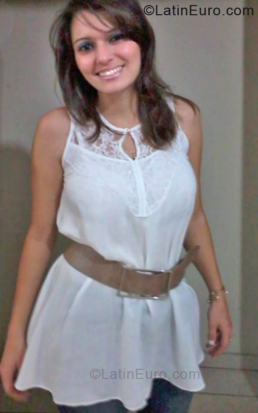 Date this sultry Brazil girl Natalia from Sao Jose Do Rio Preto BR7117
