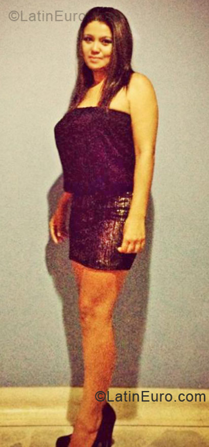 Date this exotic Colombia girl Diana from Neiva CO11343