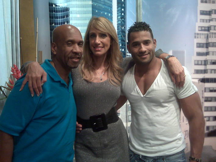 Date this young United States man Chris from Columbus US13614