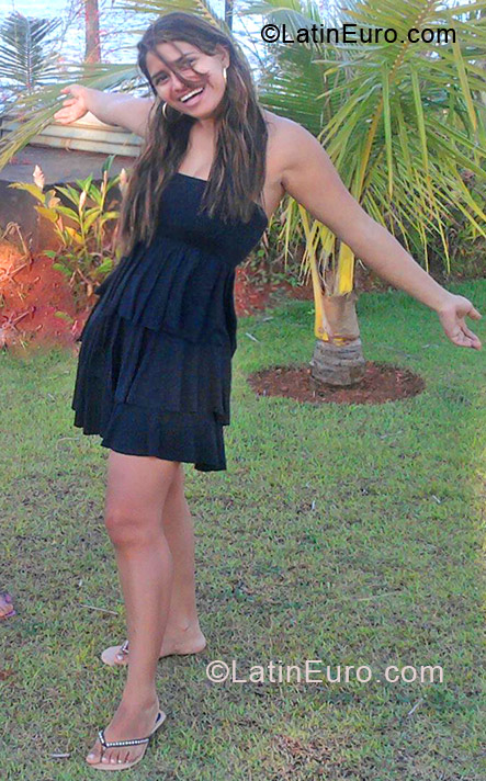 Date this passionate Brazil girl Gardenia from Irece BR7129