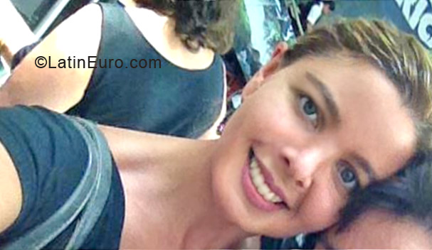 Date this sultry Costa Rica girl Marisol from San Jose CR245