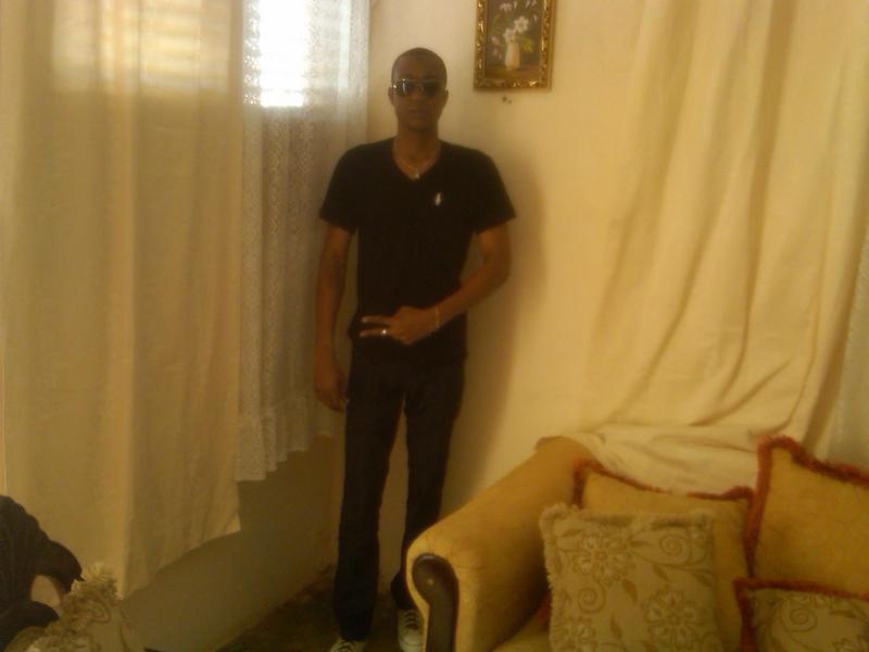 Date this beautiful Dominican Republic man Tonny from La Romana DO12680