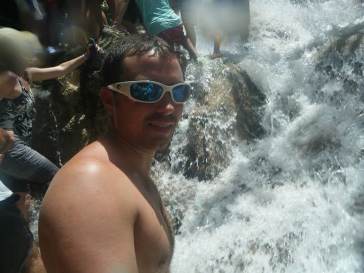 Date this charming United States man Christopher from Virginia Beach US13680