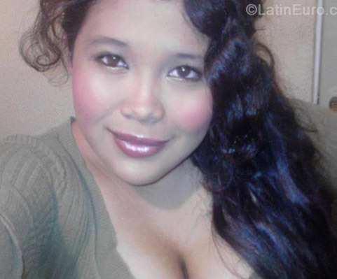 Date this georgeous Mexico girl Daniela from Tijuana MX774