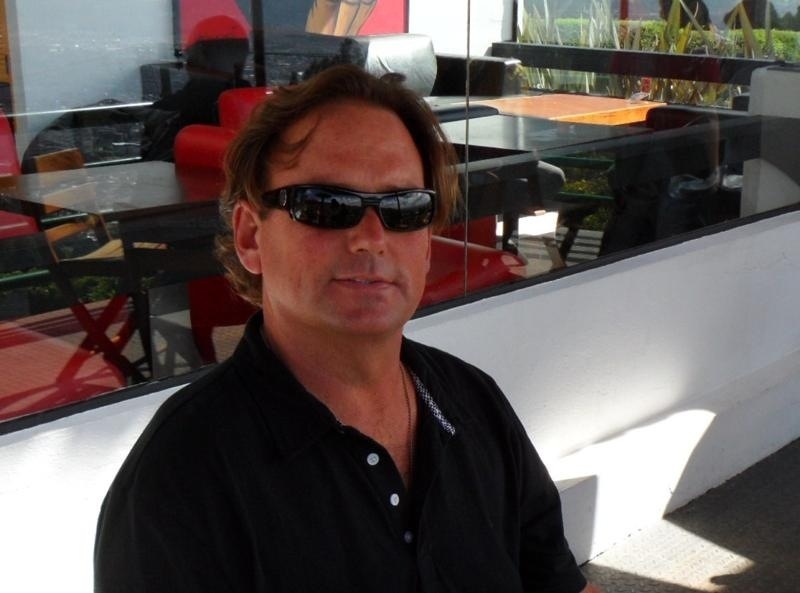 Date this delightful United States man Tim from Los Angeles US13724