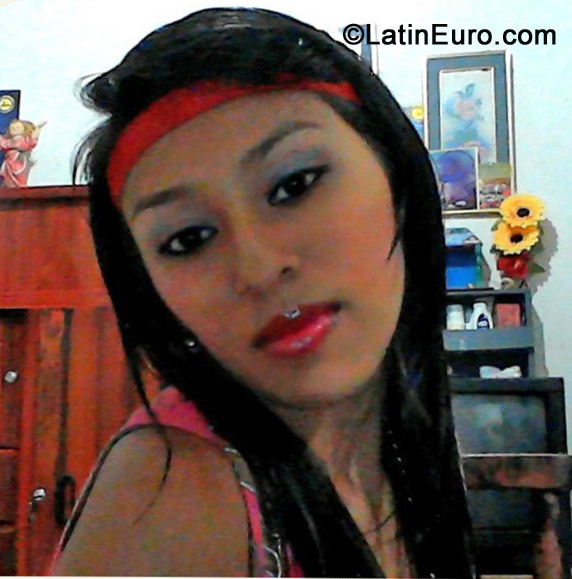 Date this gorgeous Colombia girl Katerine from Neiva CO11694