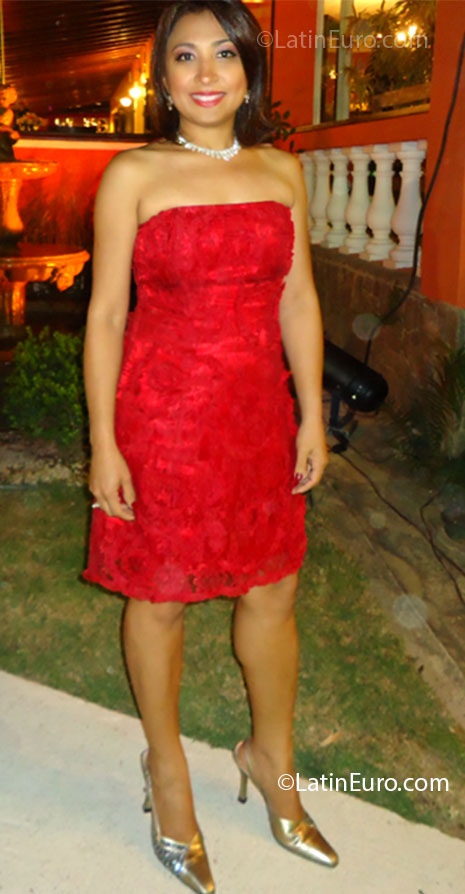 Date this sensual Brazil girl Maria from Sao Paulo BR7340