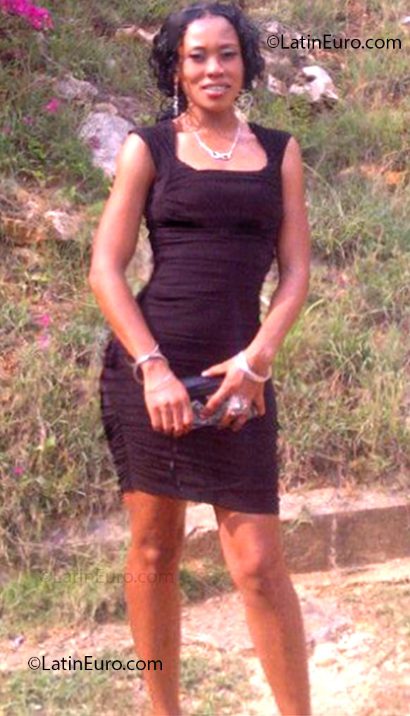 Date this tall Jamaica girl Deniese from May Pen JM949