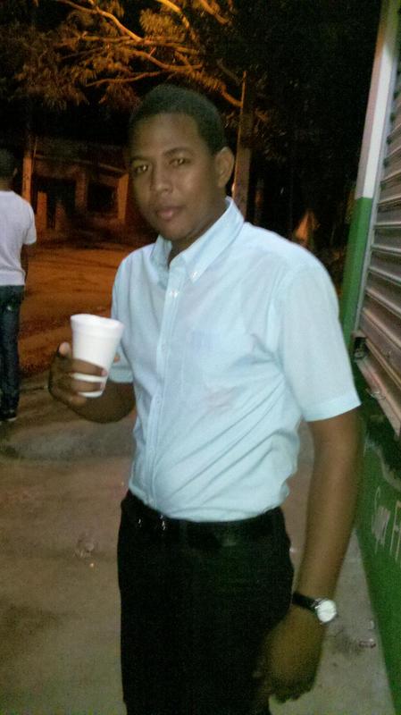 Date this charming Dominican Republic man Yhon from Bonao DO14273