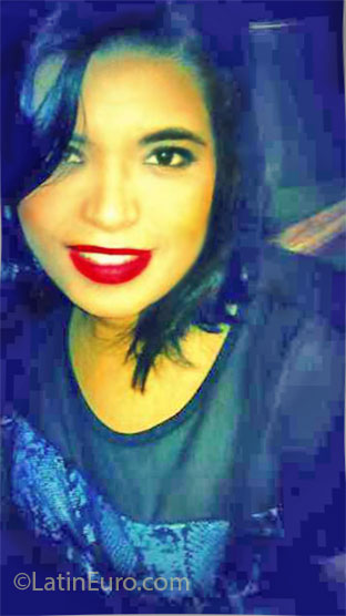 Date this foxy Brazil girl Zaine from Belo Horizonte BR7431