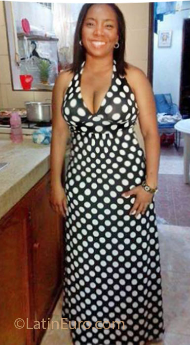 Date this gorgeous Colombia girl Elizabeth from Cali CO12130
