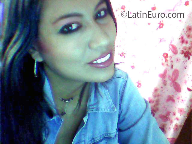 Date this happy Colombia girl Mery from Bogota CO12232