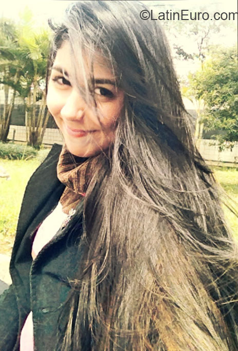 Date this georgeous Brazil girl Shana from Sao Paulo BR7632
