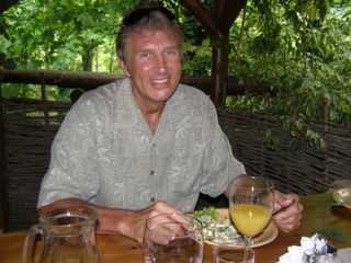 Date this passionate United States man PaulB from Victor US14086