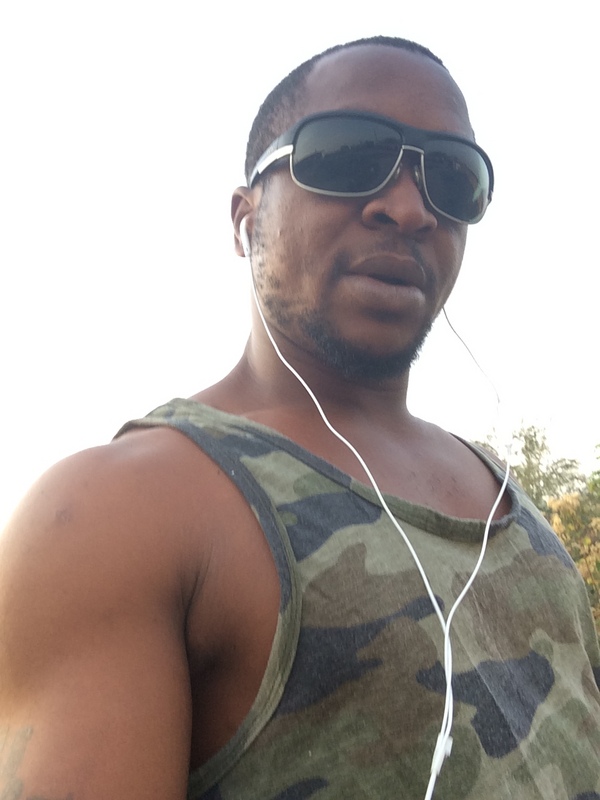 Date this nice looking United States man Budman from Baltimore US14127