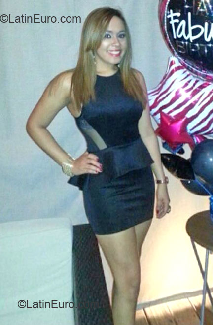 Date this exotic Panama girl AngieRP from Panama PA349
