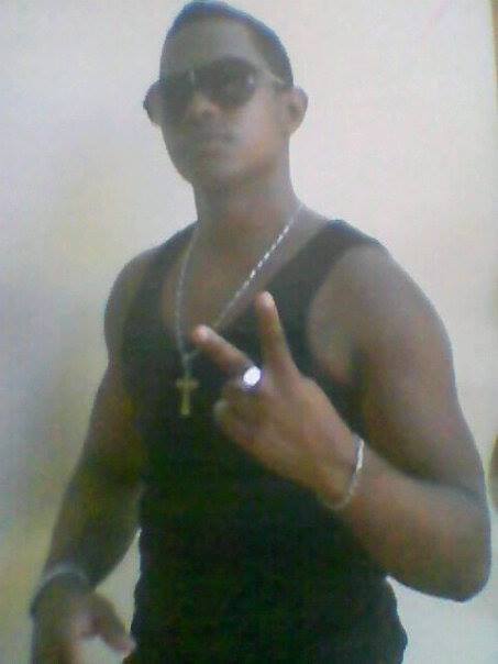Date this delightful Dominican Republic man Yonatan from Santo Domingo DO15673
