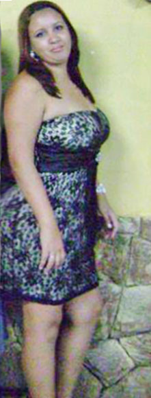 Date this happy Brazil girl Vanessa from Rio de Janeiro BR7784