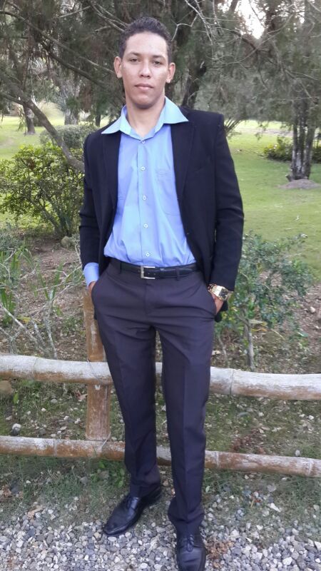 Date this stunning Dominican Republic man Rafael feliz from Bonao DO15858