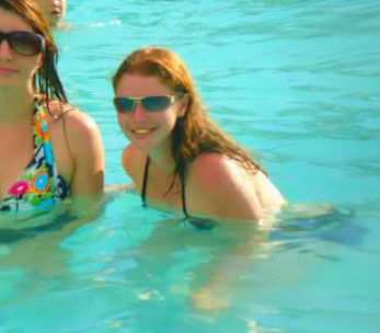 Date this passionate Brazil girl Josiani from Kalore BR7821