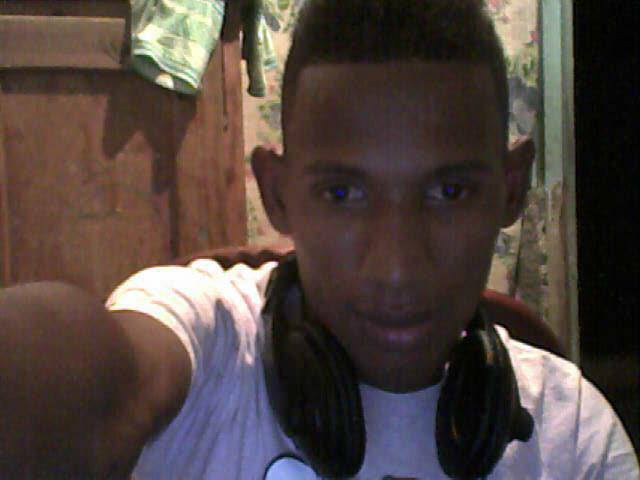 Date this hard body Dominican Republic man Jerson from Santo Domingo DO16186