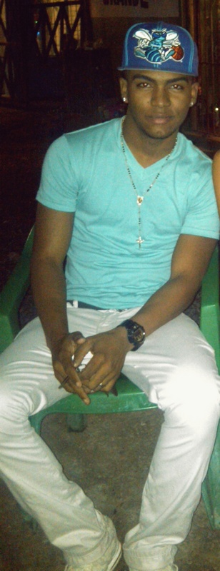 Date this beautiful Dominican Republic man Wilkin froilan from San Pedro DO16288
