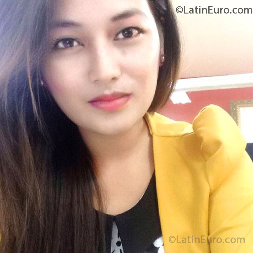Date this young Philippines girl Abigel from Cainta PH572