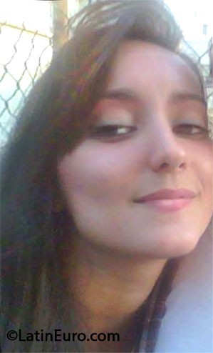 Date this foxy Brazil girl Aline from Rio De Janeiro BR7946