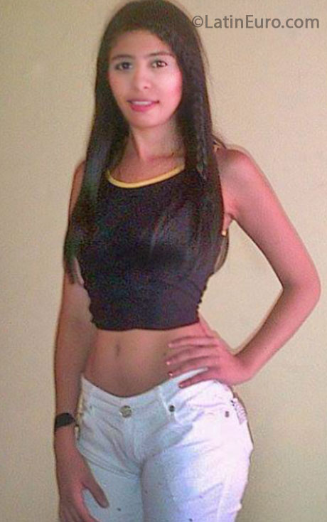 Date this fun Colombia girl Daniela from Cartago CO13577
