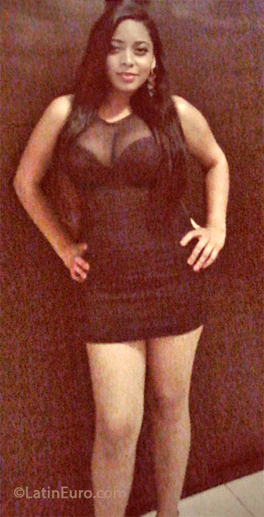 Date this good-looking Mexico girl Mary from Tijuana MX1199