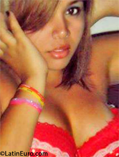 Date this tall Brazil girl Rayane from Barra De Guaniraba BR8037