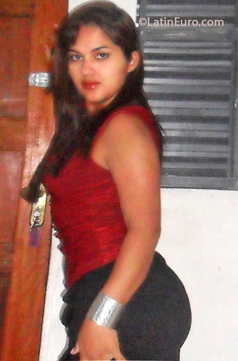 Date this nice looking Brazil girl Val from Santana BR8073