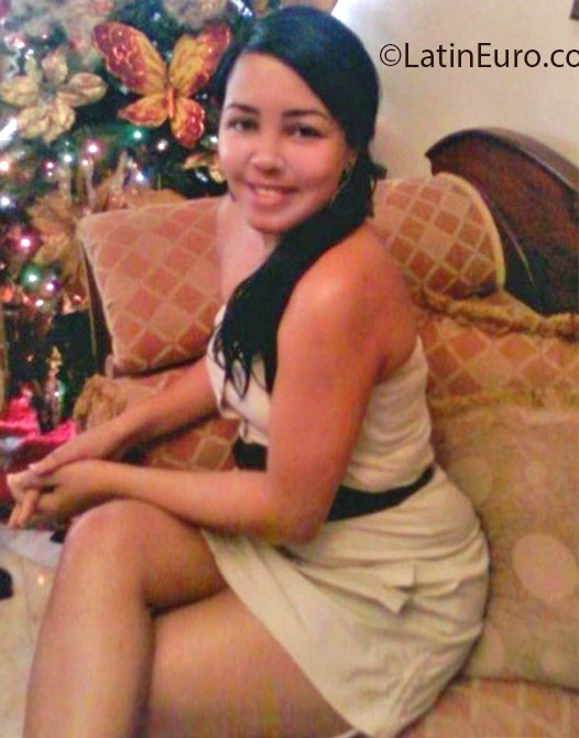 Date this gorgeous Dominican Republic man Kathy from Santo Domingo DO17075