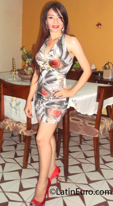Date this funny Colombia girl Maria Angel from Cartagena CO16229