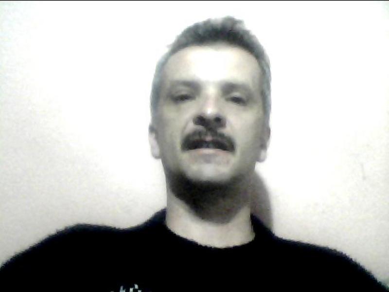 Date this sensual Colombia man Manuel from Bogot&Atilde;&iuml;&iquest;&frac12;&Atilde; CO14120