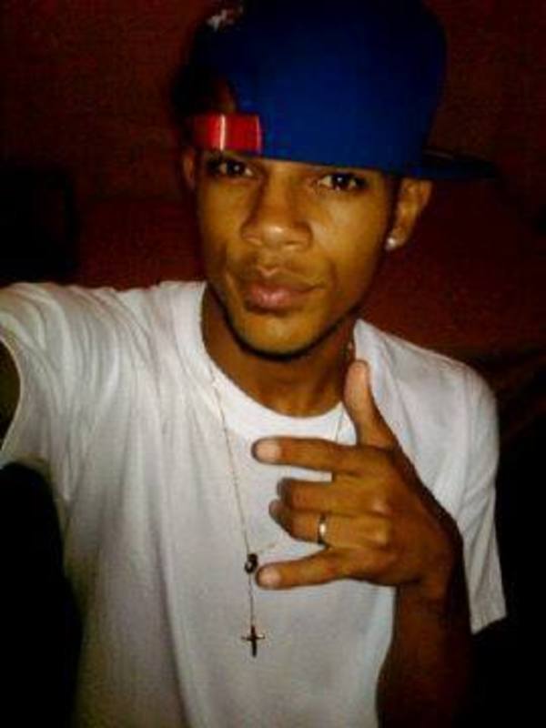 Date this stunning Dominican Republic man Adrian from Santo Domingo DO17409