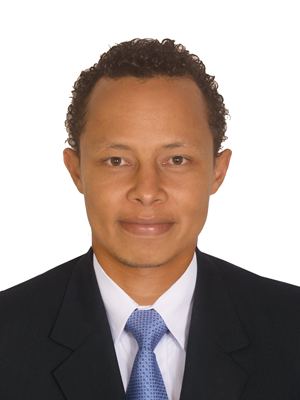 Date this happy Chile man Samuel from Santiago CL76