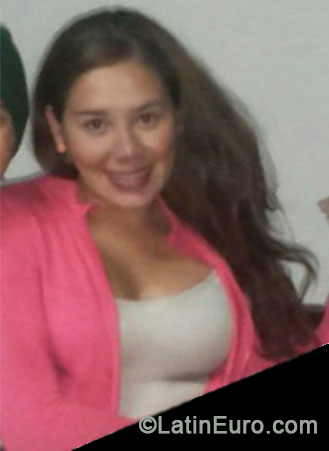 Date this attractive Colombia girl Yessica from Medellin CO14298