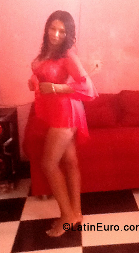 Date this hot Brazil girl BR7231 from Rio De Janeiro BR8240