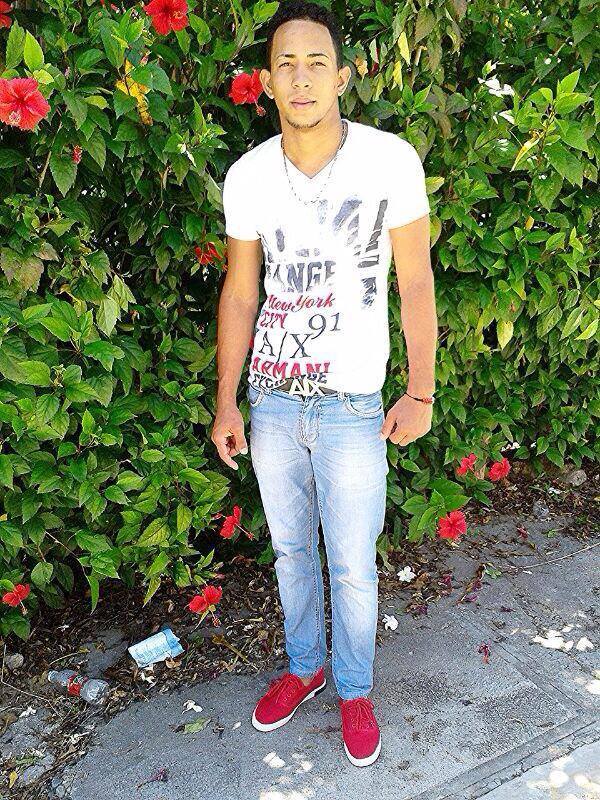 Date this beautiful Dominican Republic man Andy from Santiago De Los Caballeros DO17808